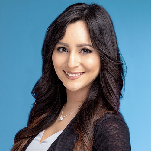 Emily Zertuche headshot